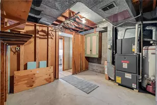 14 Scholar Dr, Pittsburgh, PA 15236 - Photo 27