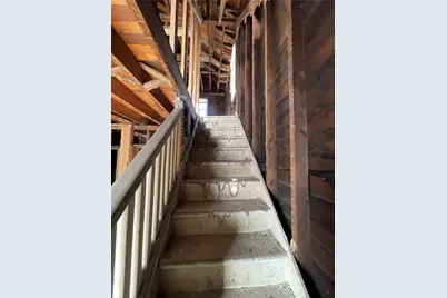 1617 McBride St, Pittsburgh, PA 15207 - Photo 9