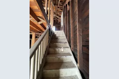 1617 McBride St, Pittsburgh, PA 15207 - Photo 9