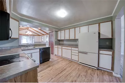 4615 Home St, West Mifflin, PA 15122 - Photo 15