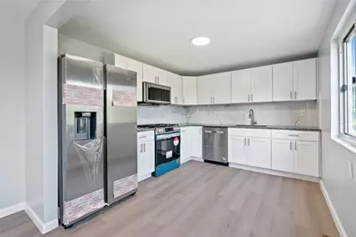 1625 Loretta Dr, Pittsburgh, PA 15235 - Photo 9