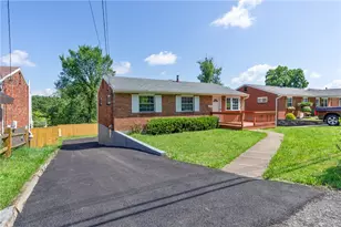 1625 Loretta Dr, Pittsburgh, PA 15235 - Photo 3