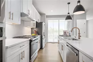 143 Breckenridge Ct, Cranberry Township, PA 16066 - Photo 5