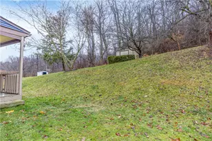 213 Duquesne Blvd, Pittsburgh, PA 15068 - Photo 23