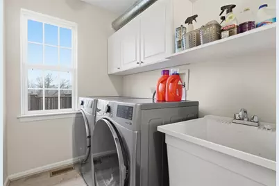 251 Field Club Circle, Robinson Twp, PA 15136 - Photo 23