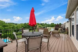 251 Field Club Cir, Robinson Twp, PA 15136 - Photo 27