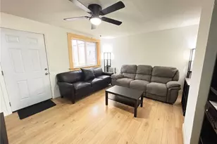 210 N 4th St, Jeannette, PA 15644 - Photo 7