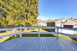 1938 Gay Ave, Hempfield Township, PA 15601 - Photo 7