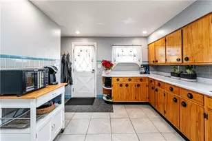 1938 Gay Ave, Hempfield Township, PA 15601 - Photo 21