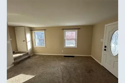 1581 Greencrest Dr, Pittsburgh, PA 15226 - Photo 3