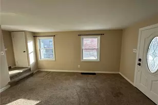 1581 Greencrest Dr, Pittsburgh, PA 15226 - Photo 3