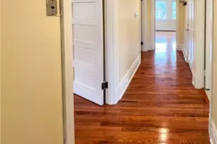 926 Savannah Ave, Pittsburgh, PA 15221 - Photo 17