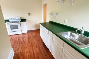 926 Savannah Ave, Pittsburgh, PA 15221 - Photo 7