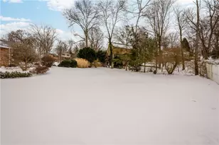 3643 Maplevue Dr, Bethel Park, PA 15102 - Photo 37