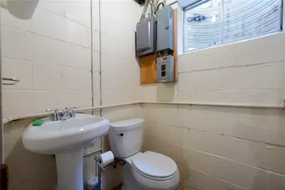 3643 Maplevue Dr, Bethel Park, PA 15102 - Photo 35