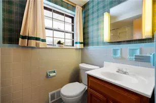 3643 Maplevue Dr, Bethel Park, PA 15102 - Photo 29