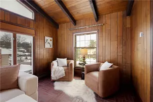 3643 Maplevue Dr, Bethel Park, PA 15102 - Photo 7