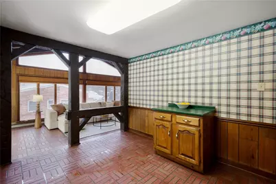 3643 Maplevue Dr, Bethel Park, PA 15102 - Photo 11