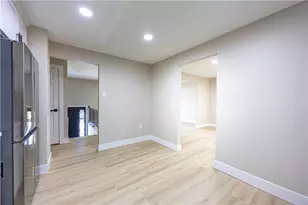 476 Fielding Dr, Pittsburgh, PA 15235 - Photo 7