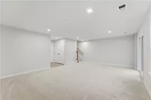 343 Telluride Ln, Cranberry Township, PA 16066 - Photo 13