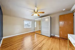 465 Macassar Dr, Baldwin Twp, PA 15236 - Photo 19