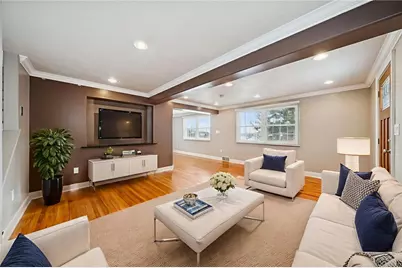 465 Macassar Dr, Baldwin Twp, PA 15236 - Photo 5