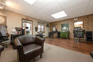 610 W Main St, Grove City Boro, PA 16127 - Photo 19