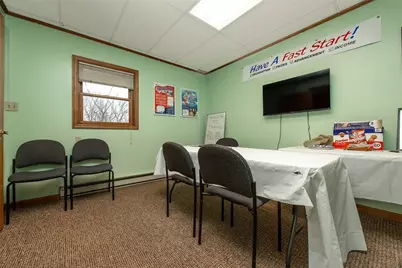 610 W Main St., Grove City Boro, PA 16127 - Photo 39