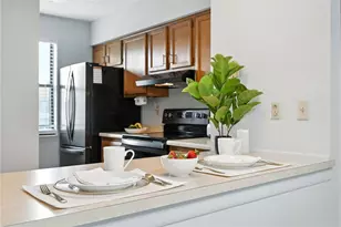 162 Woodhaven Dr, Seven Fields Boro, PA 16046 - Photo 3