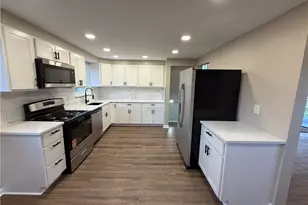 7720 Mark Dr, Verona, PA 15147 - Photo 11