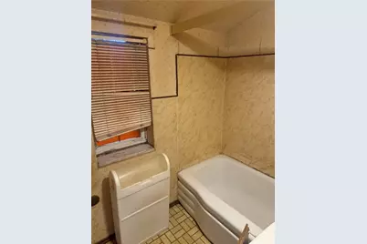 8017 Chaske St, Verona, PA 15147 - Photo 11