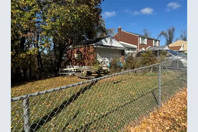 8017 Chaske St, Verona, PA 15147 - Photo 3