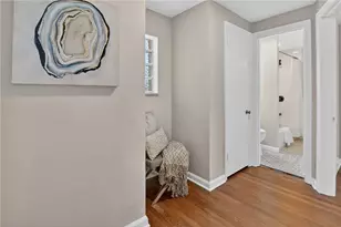 578 Moreland Dr, Pittsburgh, PA 15243 - Photo 21