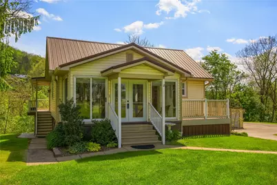 955 Woodside Ave, Ellwood City, PA 16117 - Photo 3