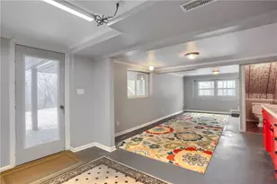 955 Woodside Ave, Ellwood City, PA 16117 - Photo 39