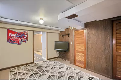 955 Woodside Ave, Ellwood City, PA 16117 - Photo 37