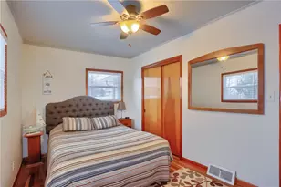 955 Woodside Ave, Ellwood City, PA 16117 - Photo 35