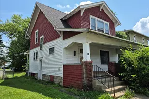 399 Baldwin Ave, Sharon, PA 16146 - Photo 1