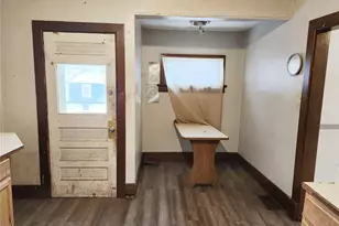 399 Baldwin Ave, Sharon, PA 16146 - Photo 7