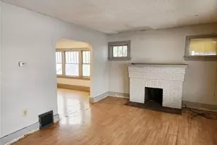 399 Baldwin Ave, Sharon, PA 16146 - Photo 3