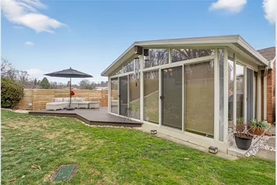 821 Bethany Dr, Pittsburgh, PA 15243 - Photo 29