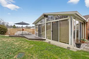 821 Bethany Dr, Pittsburgh, PA 15243 - Photo 29