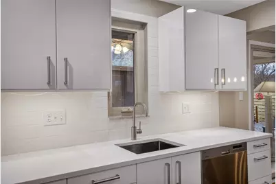 821 Bethany Dr, Pittsburgh, PA 15243 - Photo 19