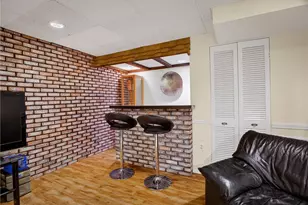 821 Bethany Dr, Pittsburgh, PA 15243 - Photo 43