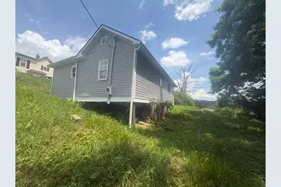 105 Penn Ave, Bentleyville, PA 15314 - Photo 11
