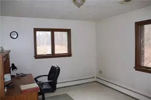 566 Monte Ln, Derry Township, PA 15717 - Photo 23