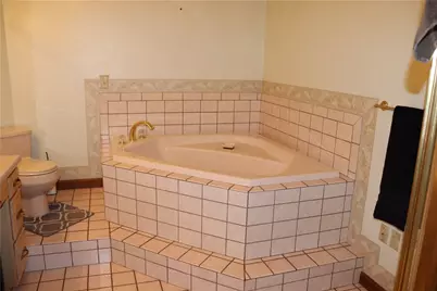 566 Monte Ln, Derry Township, PA 15717 - Photo 17