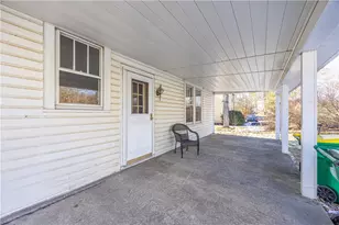 422 New Castle Rd, Twp of But NW, PA 16001 - Photo 23