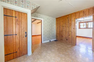 422 New Castle Rd, Twp of But NW, PA 16001 - Photo 9