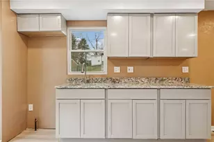 559 Hamil Rd, Verona, PA 15147 - Photo 7